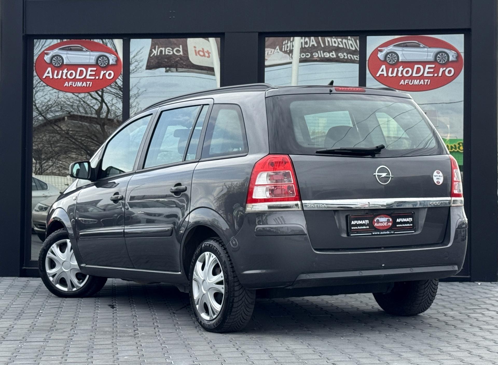 Opel-Zafira