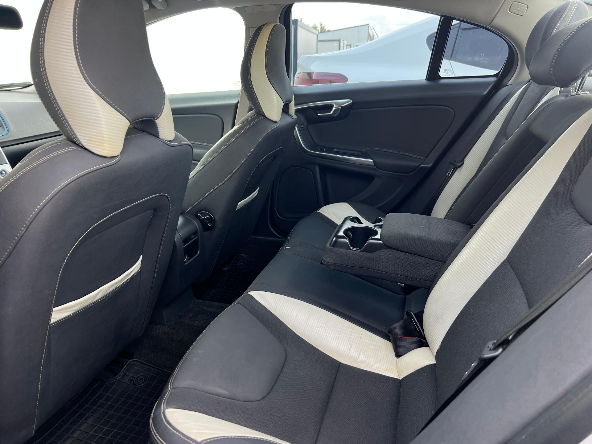 Volvo-S60