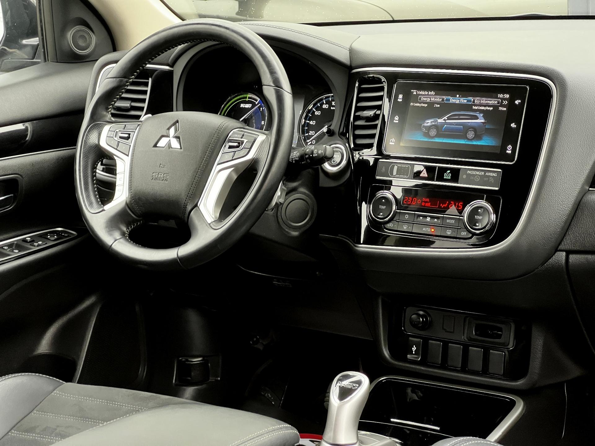 Mitsubishi-Outlander