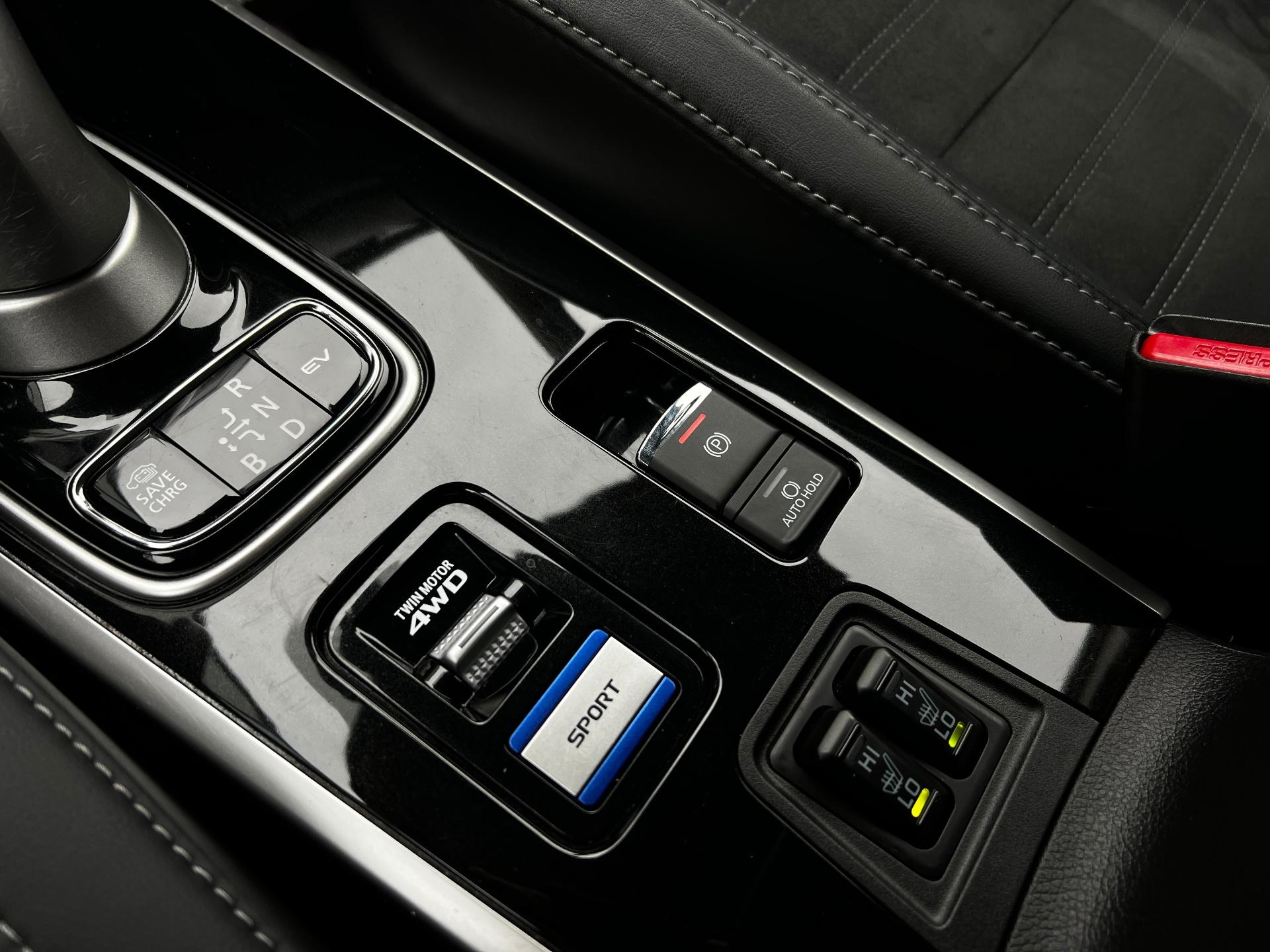 Mitsubishi-Outlander