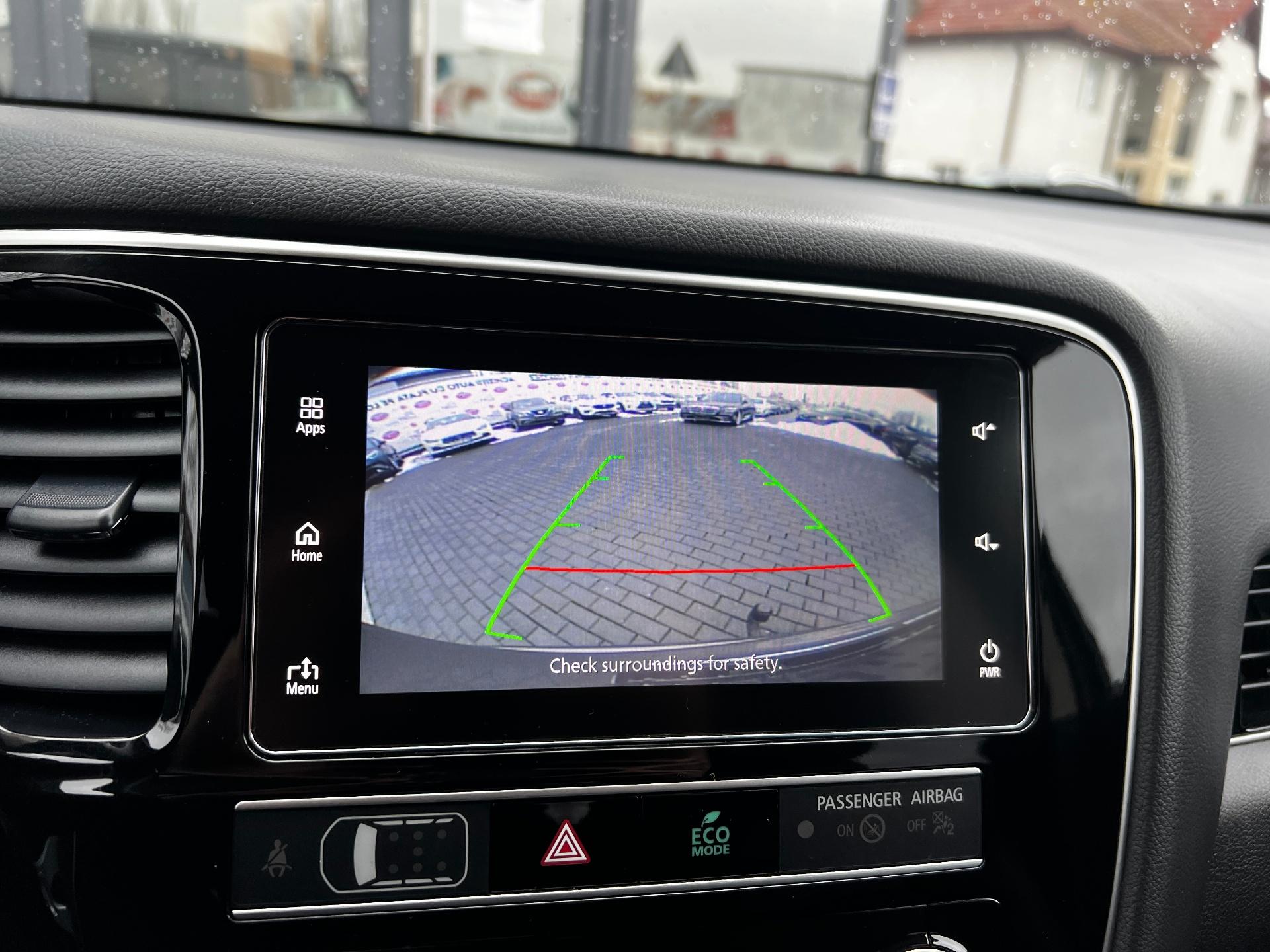 Mitsubishi-Outlander