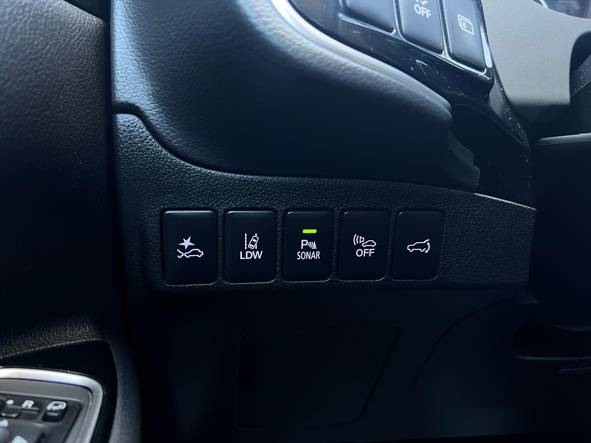 Mitsubishi-Outlander