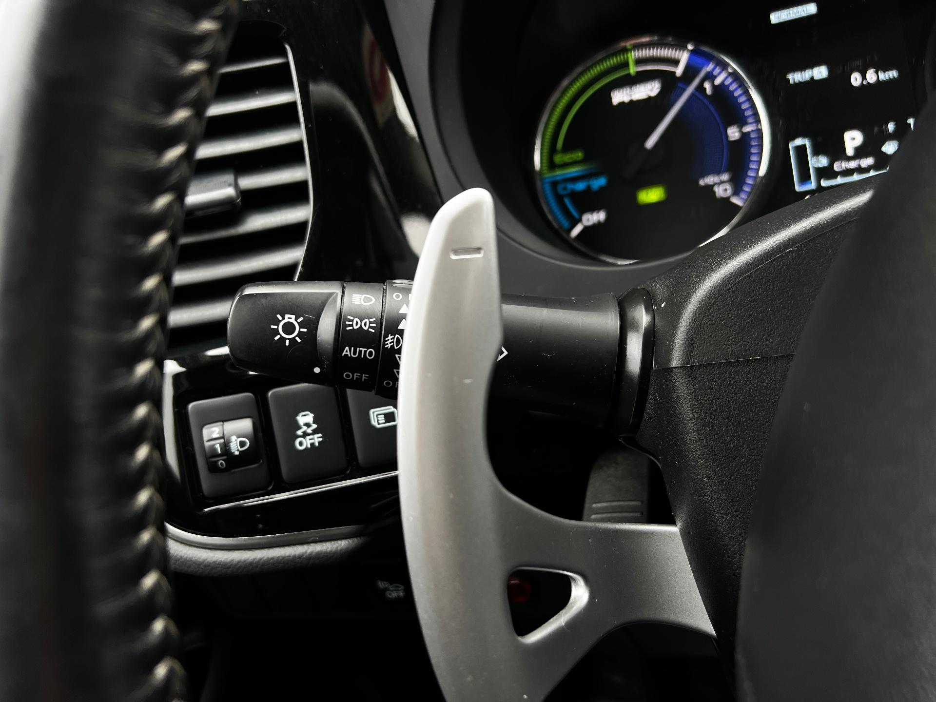 Mitsubishi-Outlander