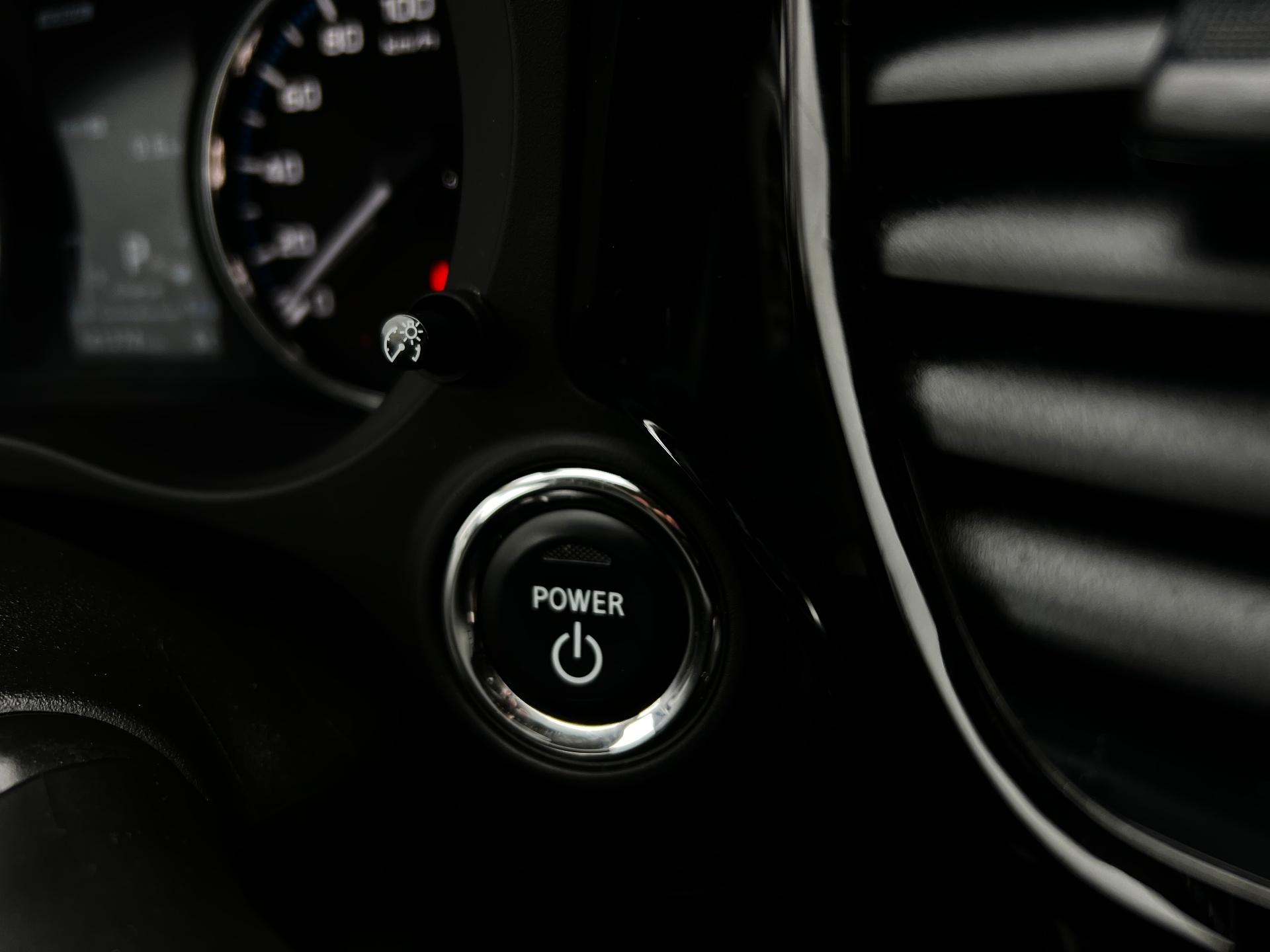 Mitsubishi-Outlander