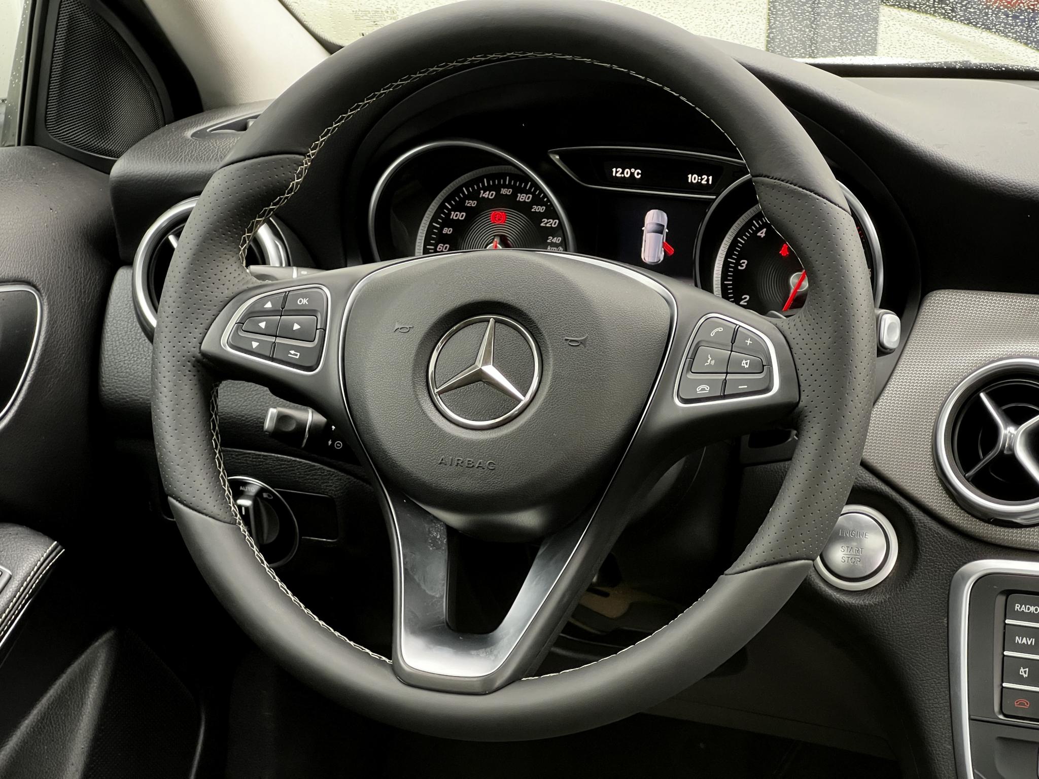 Mercedes-Benz-GLA