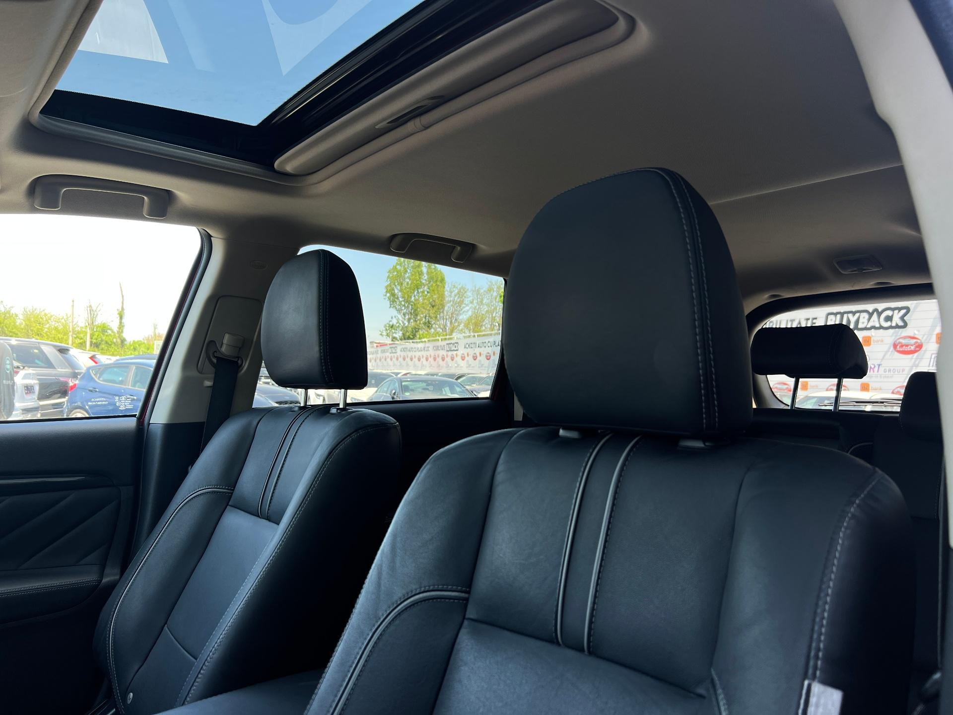 Mitsubishi-Outlander