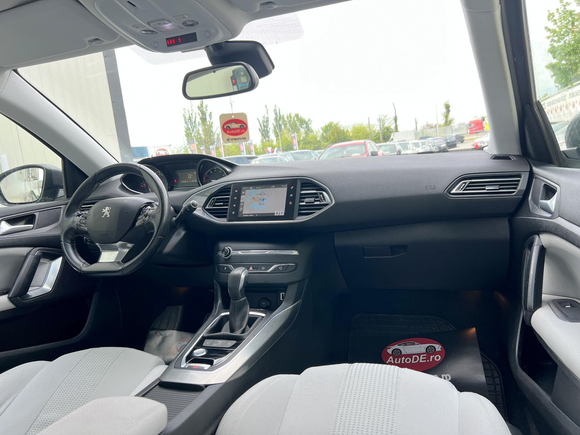 Peugeot-308