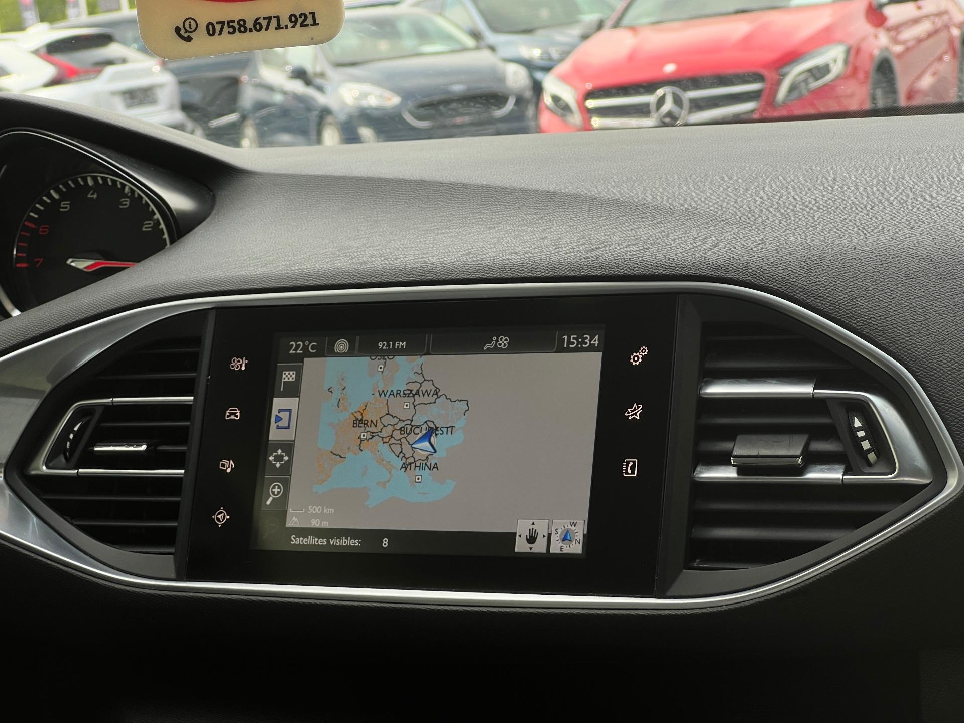 Peugeot-308