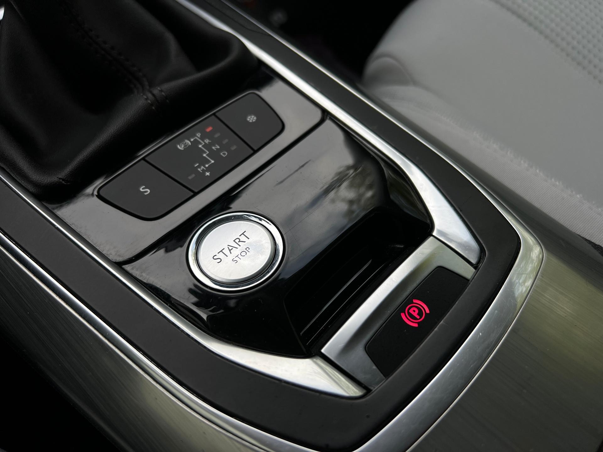 Peugeot-308
