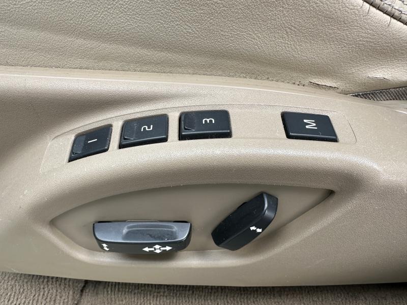 Car Thumb