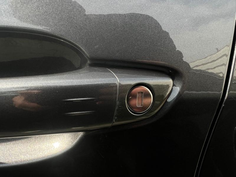 Car Thumb