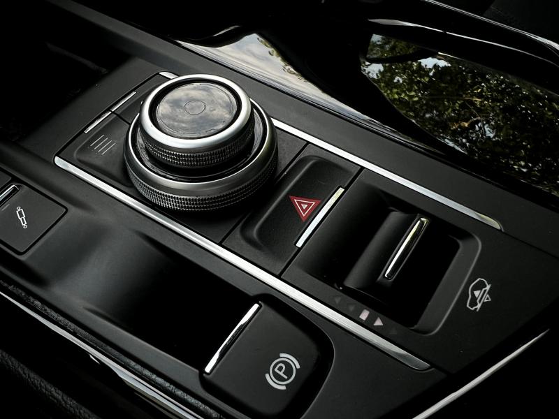 Car Thumb