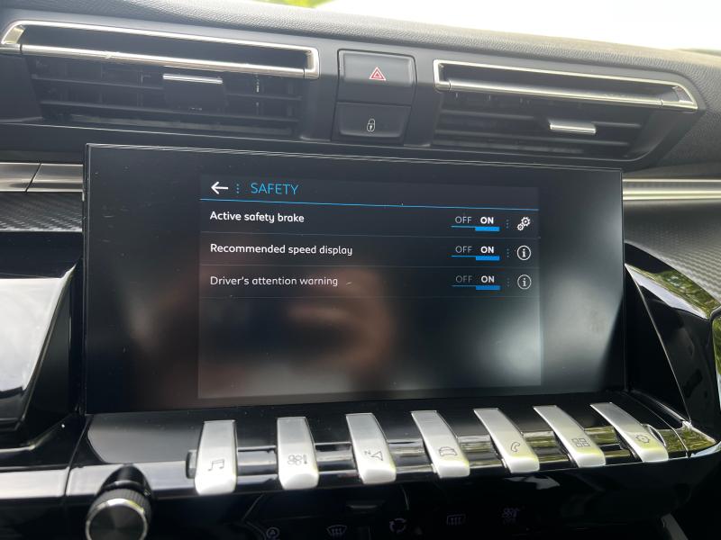Car Thumb
