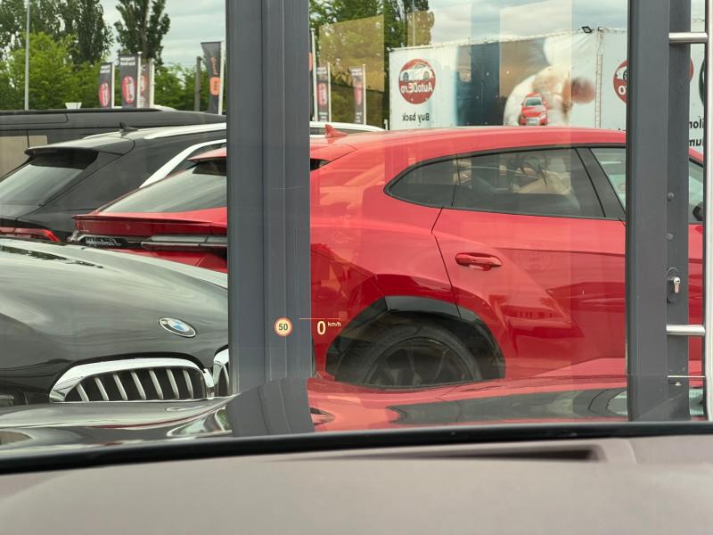 Car Thumb