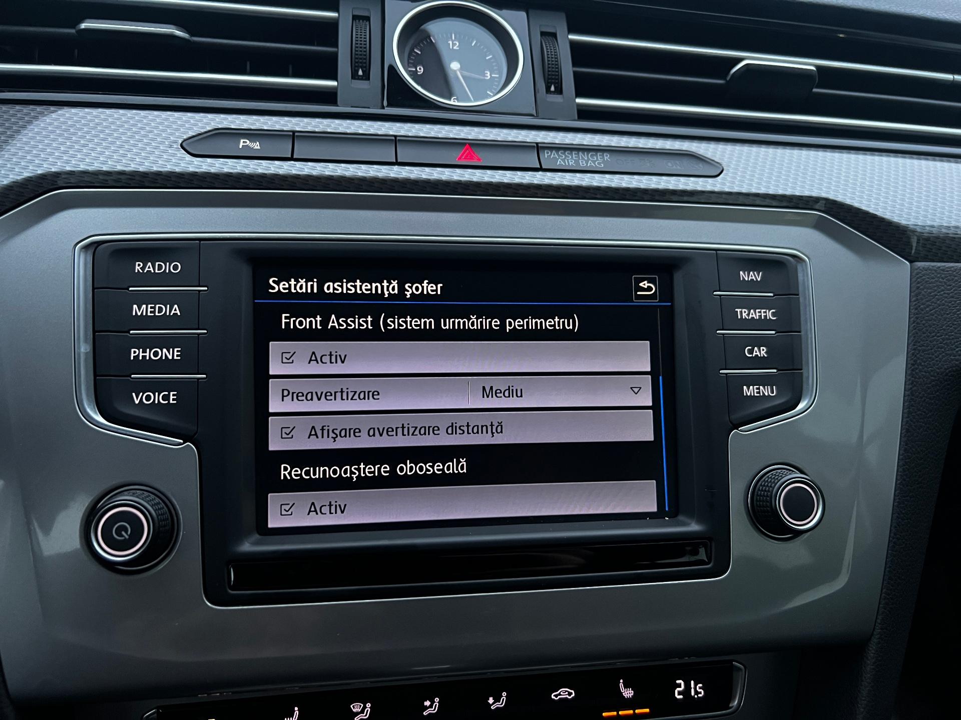 Volkswagen-Passat Alltrack