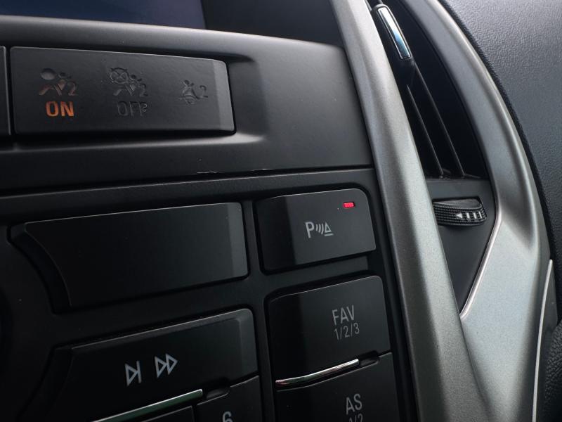 Car Thumb