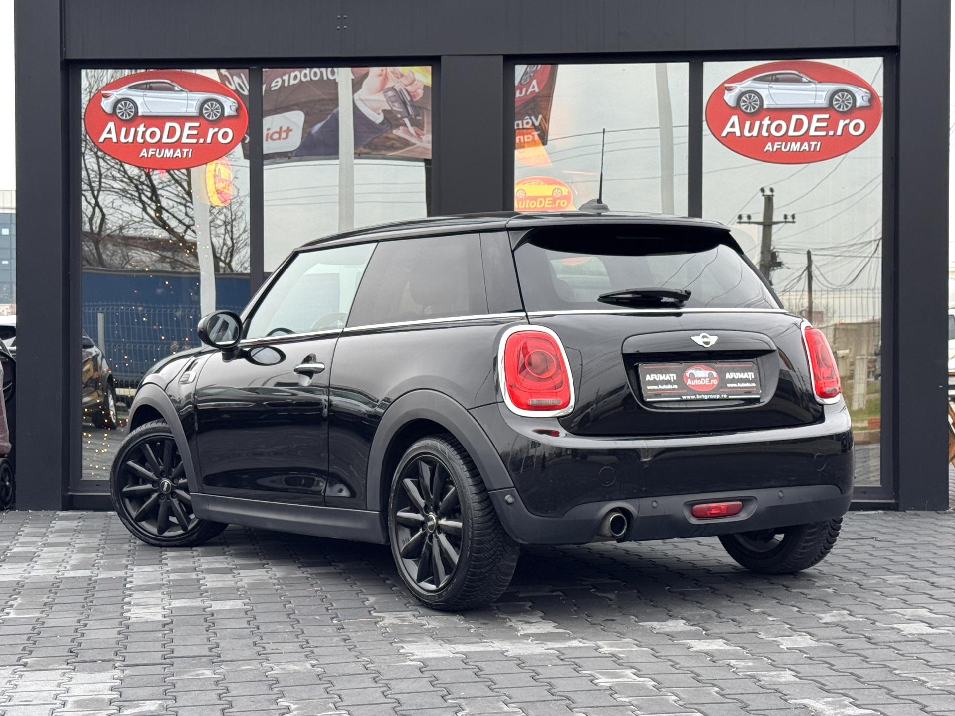 Mini-Cooper