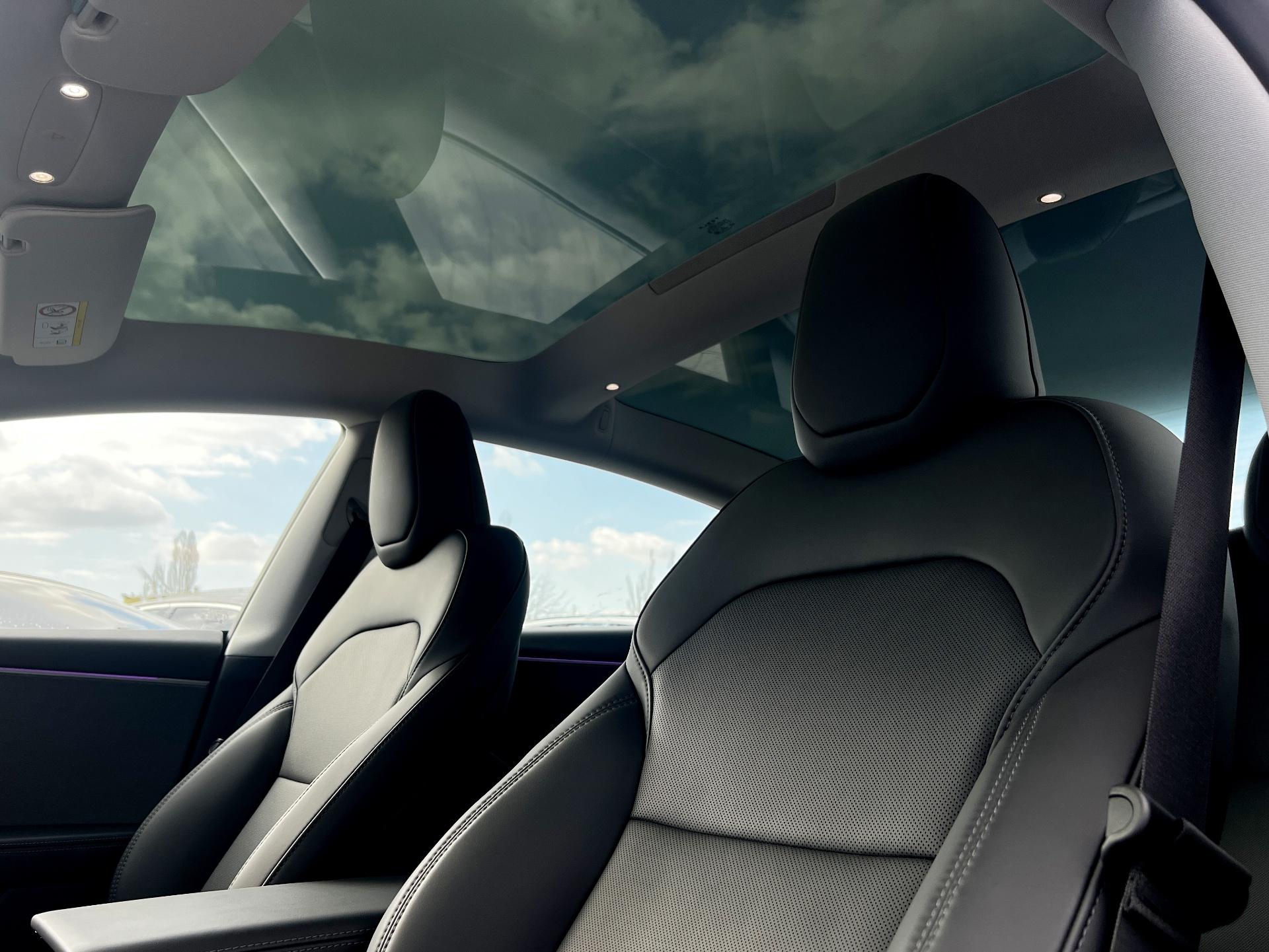 Tesla-Model 3