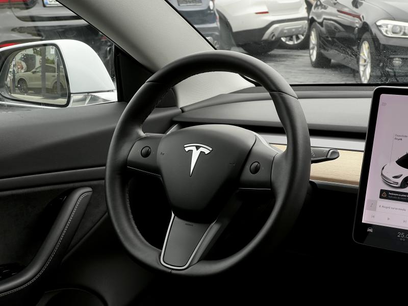 Car Thumb