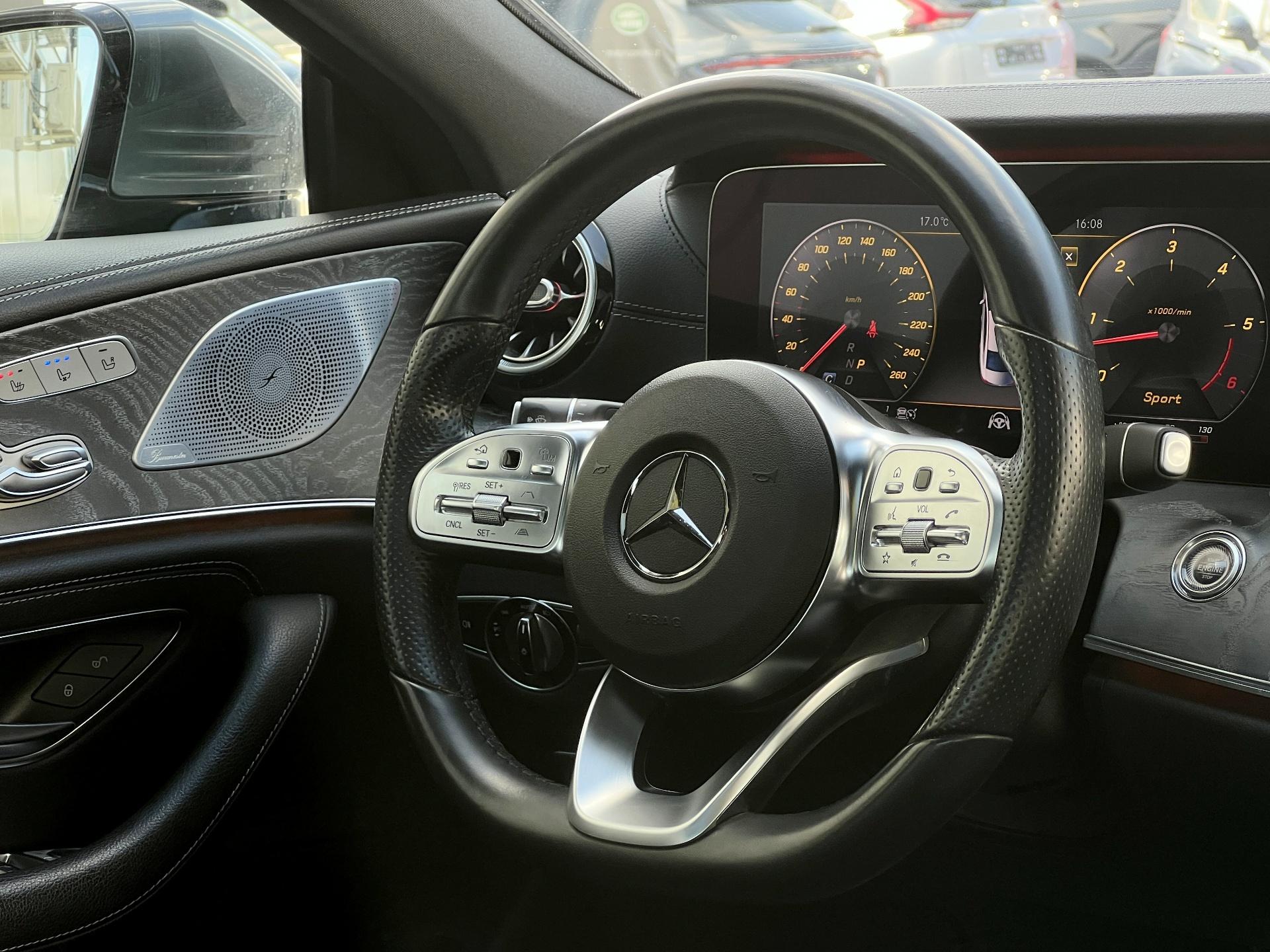 Mercedes-Benz-CLS