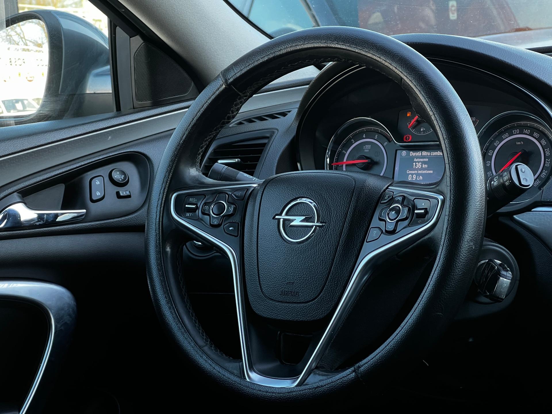 Opel-Insignia