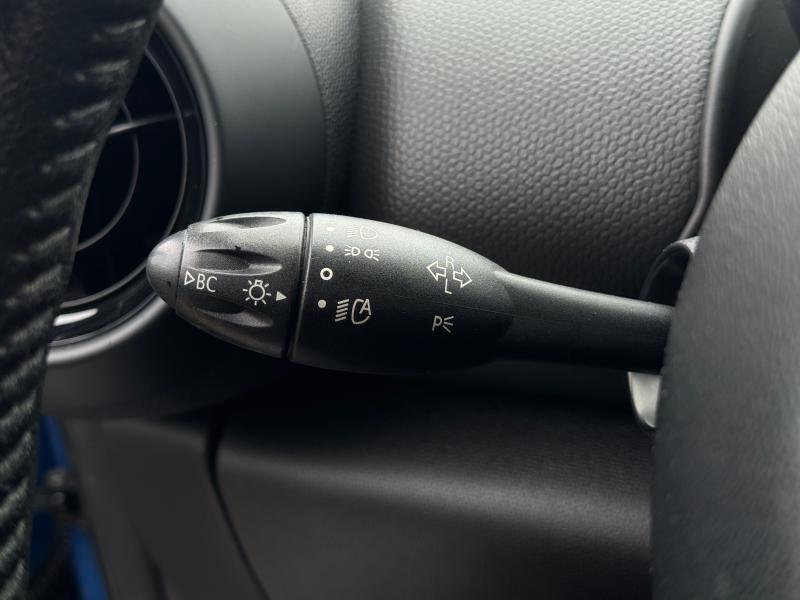 Car Thumb