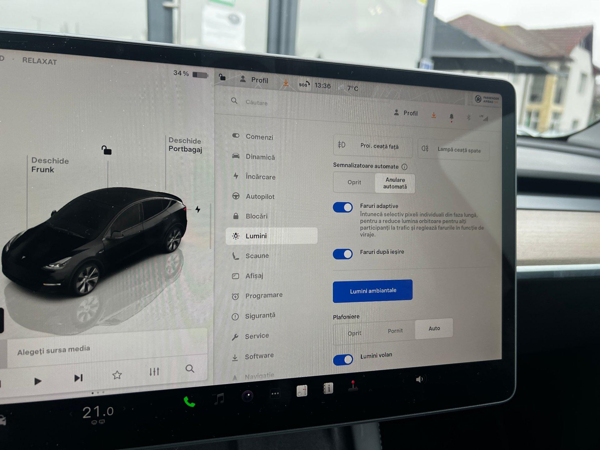 Tesla-Model Y